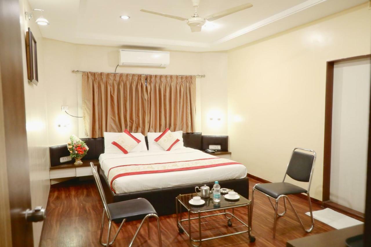 Hotel Vijay Residency Aurangabad  Eksteriør billede