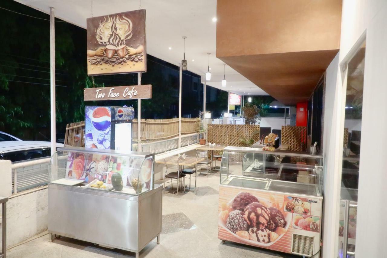 Hotel Vijay Residency Aurangabad  Eksteriør billede