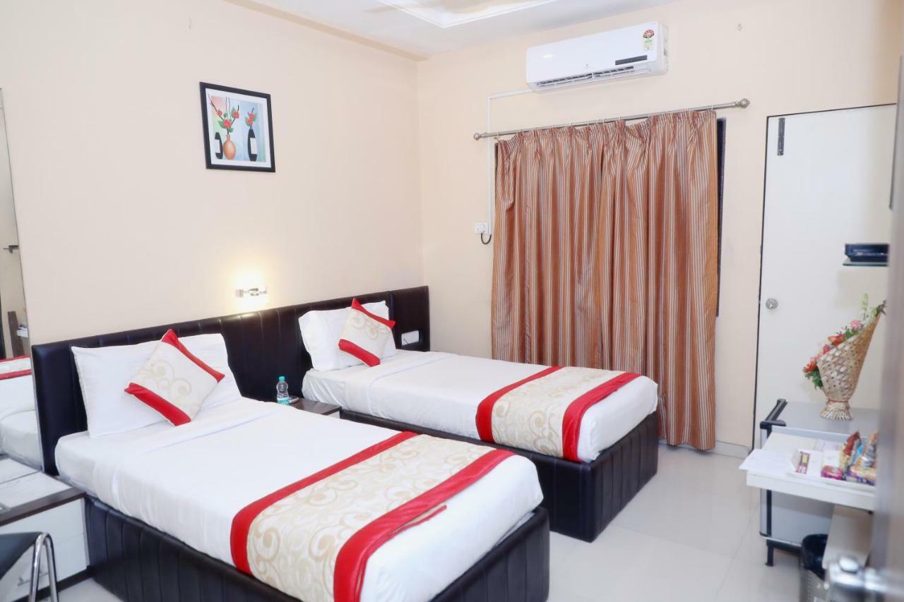 Hotel Vijay Residency Aurangabad  Eksteriør billede